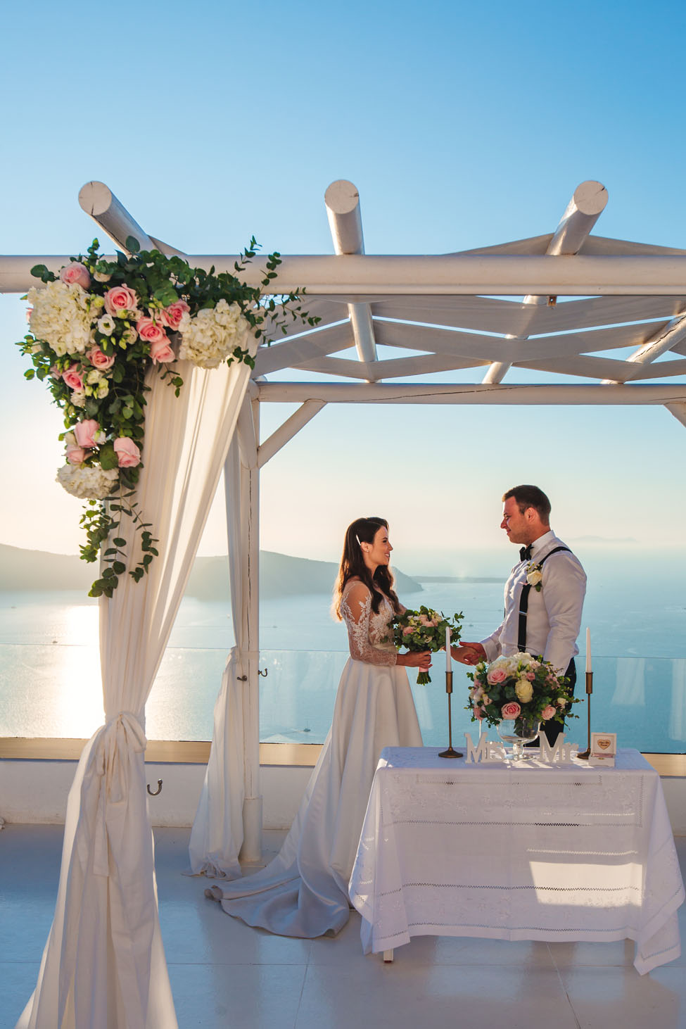 andromeda_villas_santorini_mini_wedding